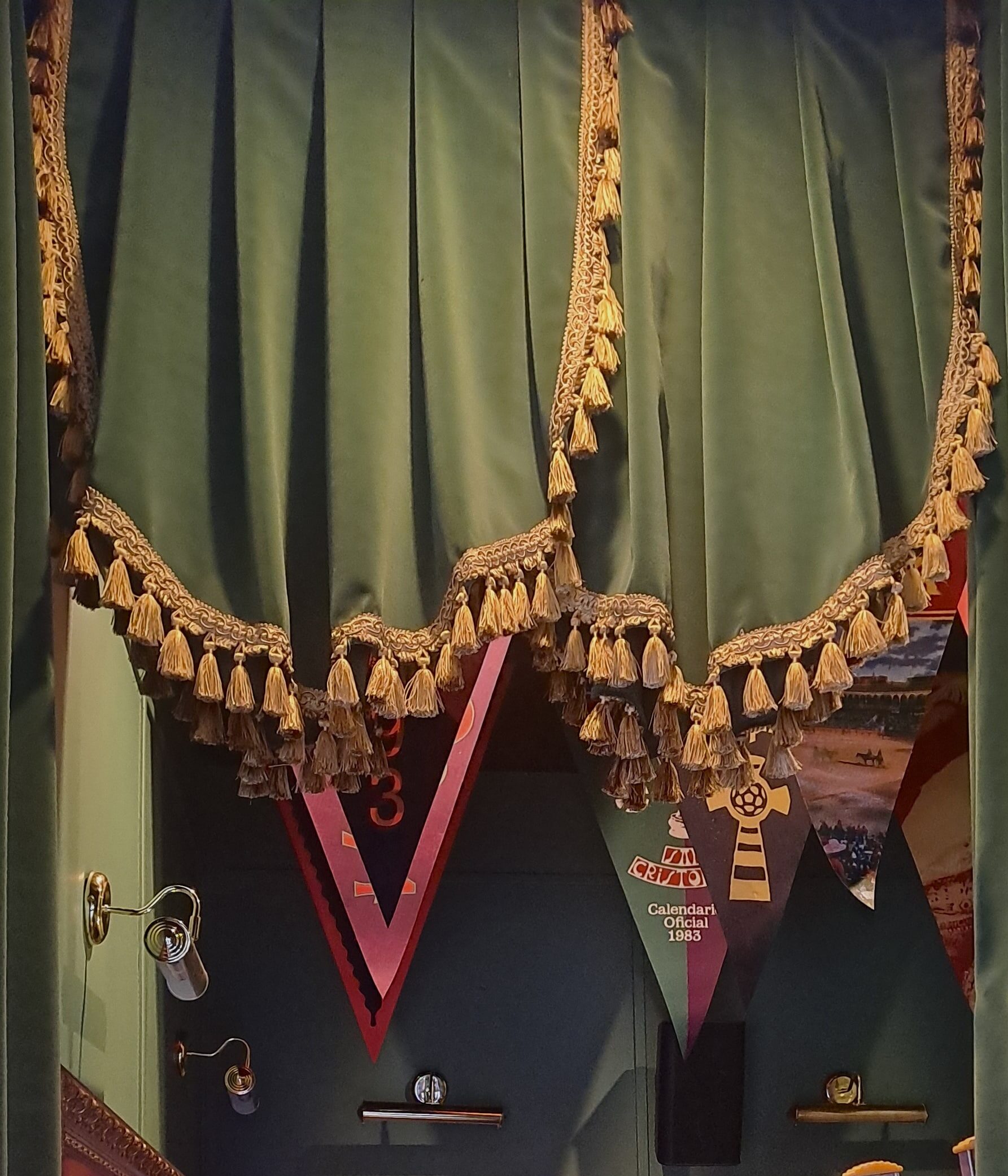 Centro86 Entrance_custom drape